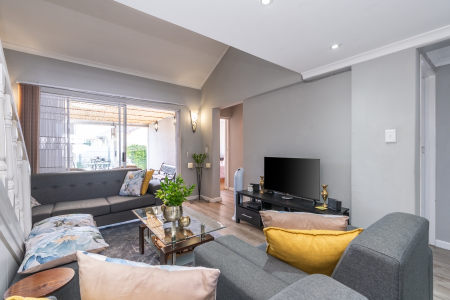 4 Bedroom Property for Sale in Thornton Western Cape